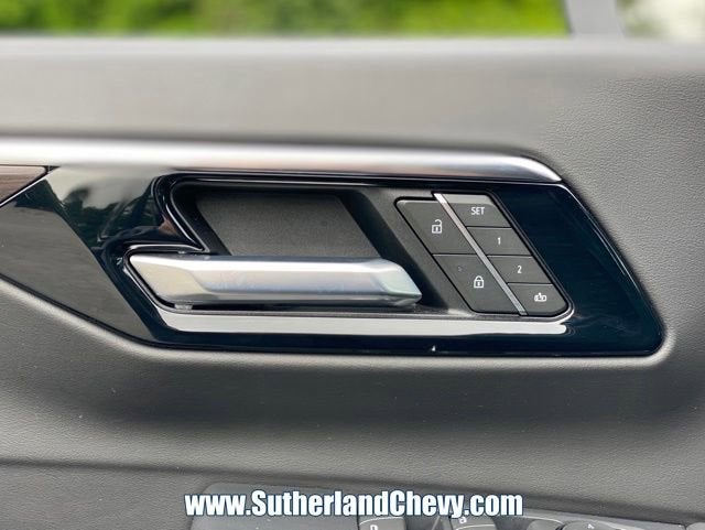 2025 Chevrolet Suburban Z71