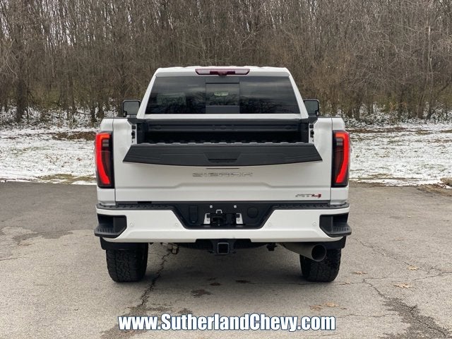 2024 GMC Sierra 2500 HD AT4