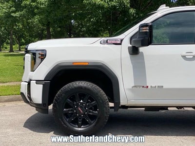 2025 GMC Sierra 2500 HD AT4
