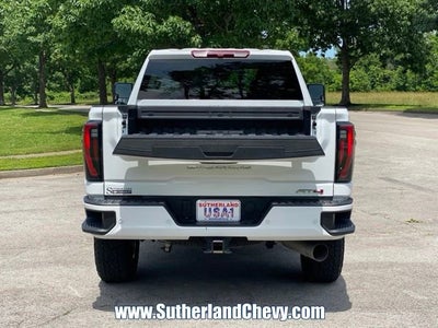 2025 GMC Sierra 2500 HD AT4