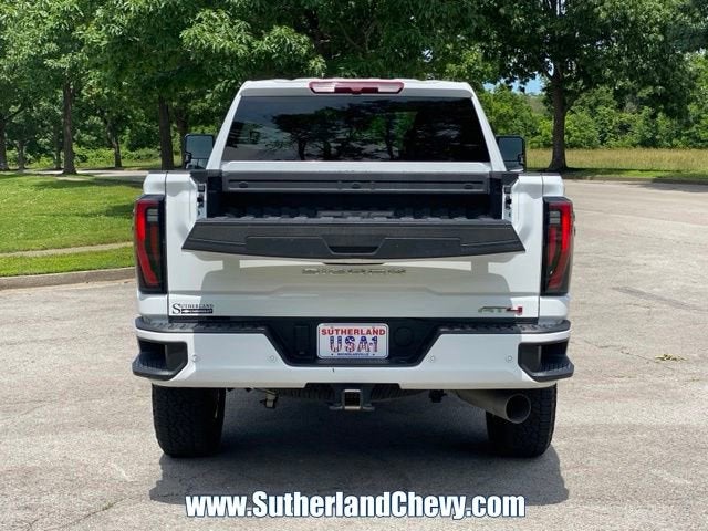 2025 GMC Sierra 2500 HD AT4