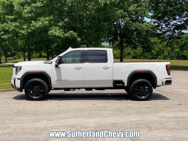 2025 GMC Sierra 2500 HD AT4