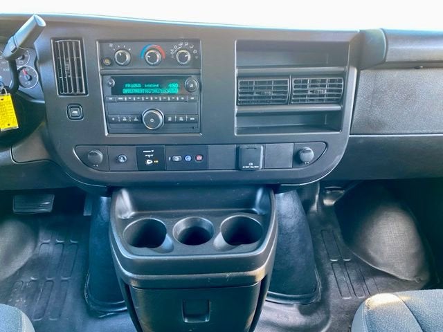 2024 GMC Savana Cargo 2500 Work Van
