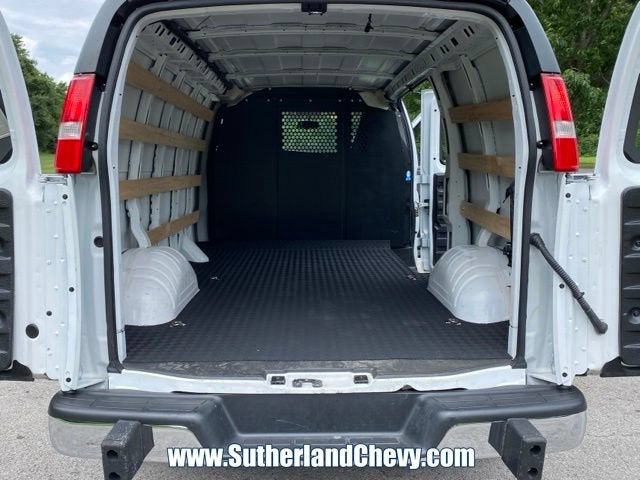 2024 GMC Savana Cargo 2500 Work Van