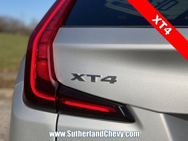 2021 Cadillac XT4 Premium Luxury