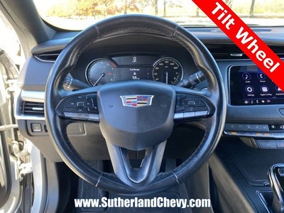 2021 Cadillac XT4 Premium Luxury