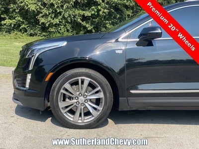 2022 Cadillac XT5 Premium Luxury