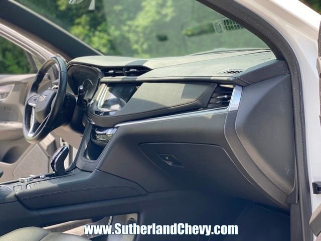 2024 Cadillac XT6 Luxury