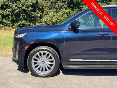 2022 Cadillac Escalade ESV Premium Luxury