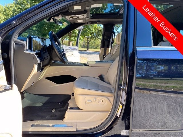 2022 Cadillac Escalade ESV Premium Luxury