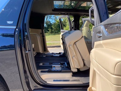2022 Cadillac Escalade ESV Premium Luxury
