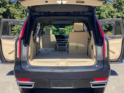 2022 Cadillac Escalade ESV Premium Luxury