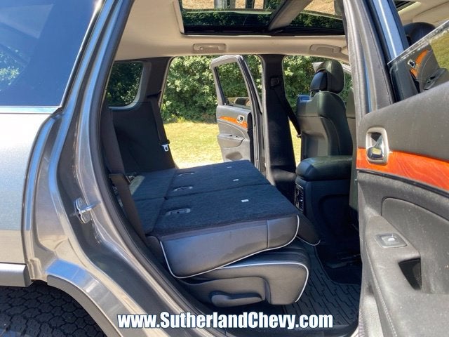2011 Jeep Grand Cherokee Overland