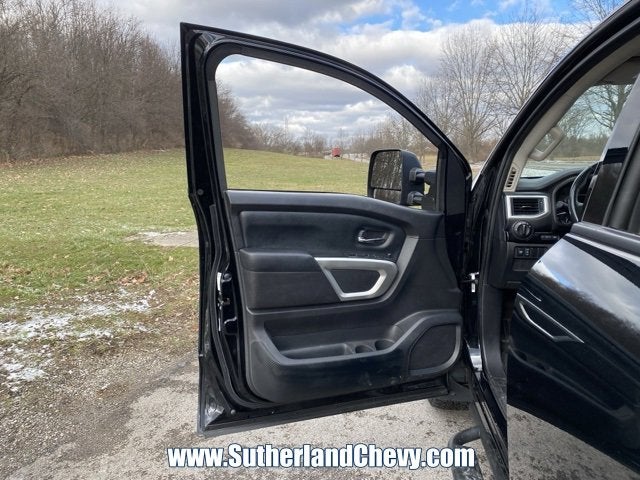 2021 Nissan Titan SV