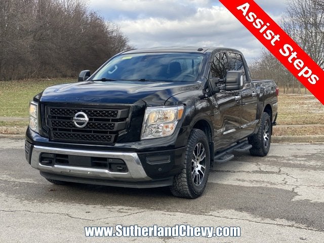 2021 Nissan Titan SV