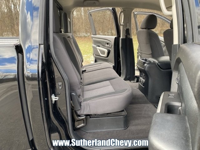 2021 Nissan Titan SV