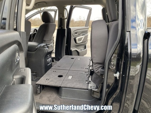 2021 Nissan Titan SV