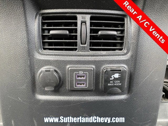 2021 Nissan Titan SV