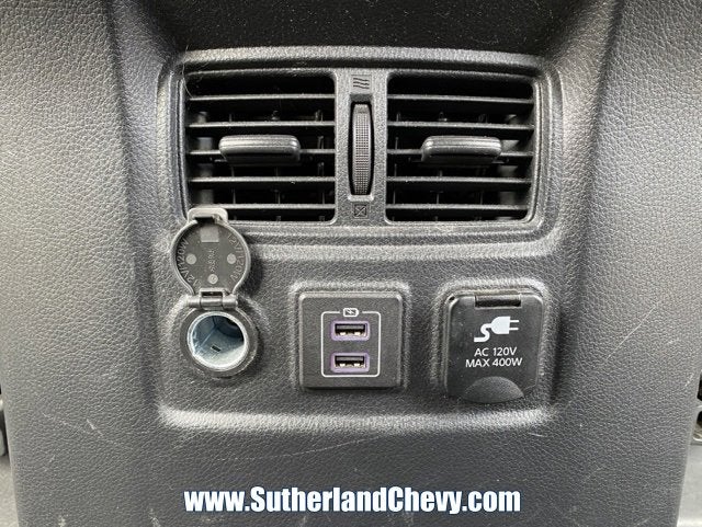 2021 Nissan Titan SV