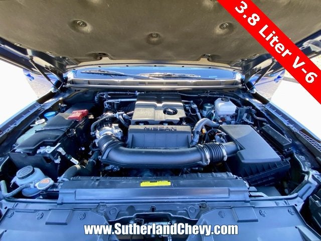 2024 Nissan Frontier SV