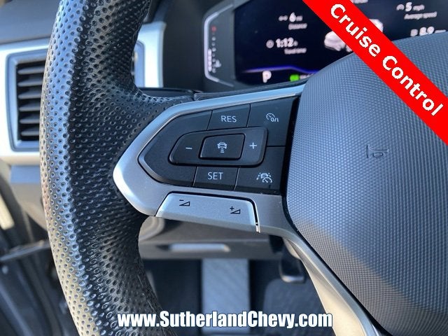 2023 Volkswagen Atlas Cross Sport 3.6L V6 SEL Premium R-Line