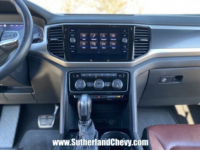 2023 Volkswagen Atlas Cross Sport 3.6L V6 SEL Premium R-Line