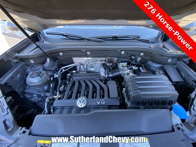 2023 Volkswagen Atlas Cross Sport 3.6L V6 SEL Premium R-Line