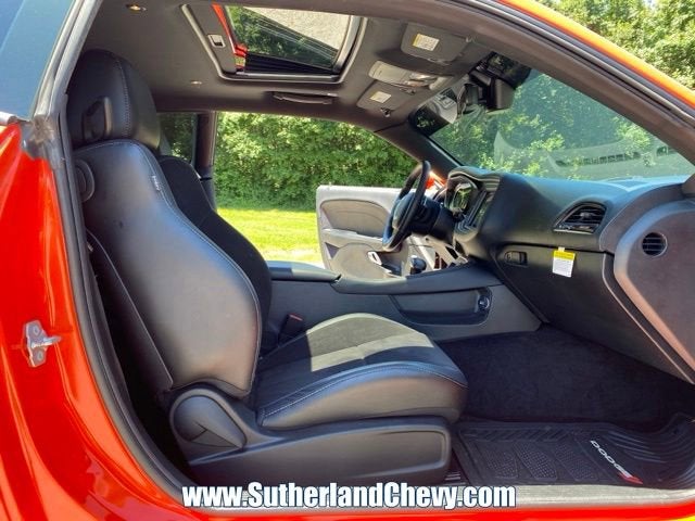 2018 Dodge Challenger 392 Hemi Scat Pack Shaker