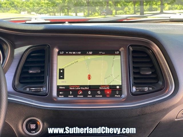 2018 Dodge Challenger 392 Hemi Scat Pack Shaker