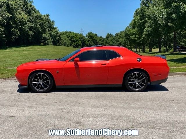 2018 Dodge Challenger 392 Hemi Scat Pack Shaker