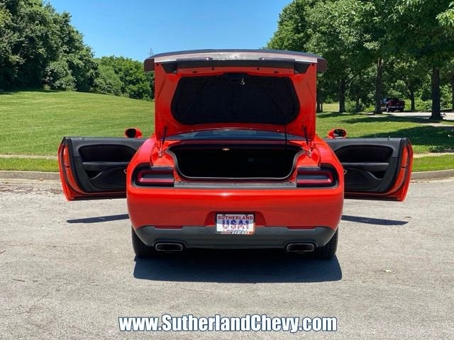 2018 Dodge Challenger 392 Hemi Scat Pack Shaker