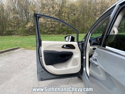 2023 Chrysler Pacifica Limited