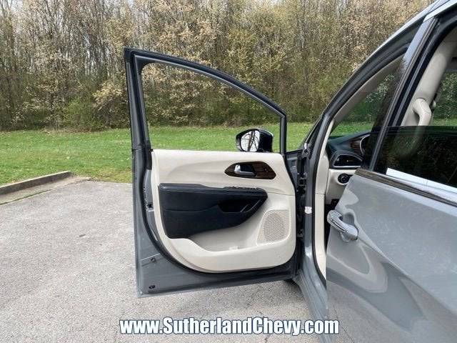 2023 Chrysler Pacifica Limited