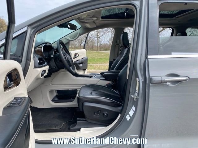 2023 Chrysler Pacifica Limited