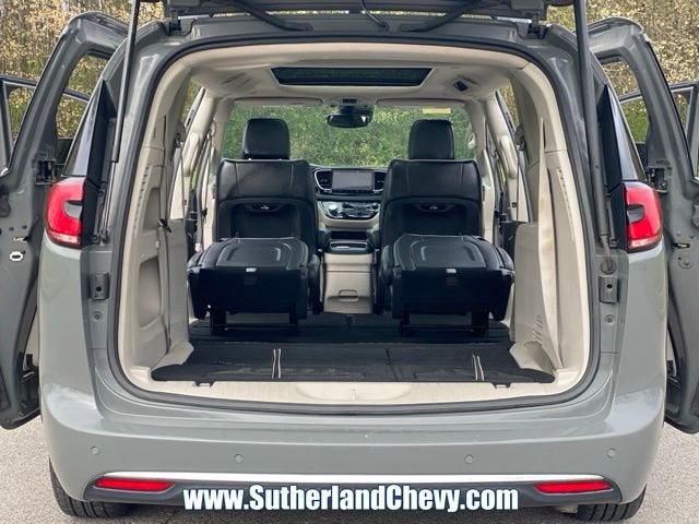 2023 Chrysler Pacifica Limited