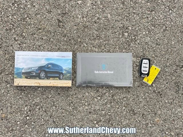 2023 Chrysler Pacifica Limited