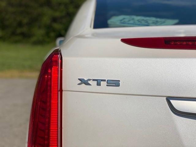 2016 Cadillac XTS Luxury Collection