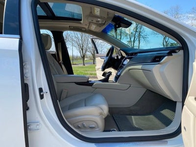 2016 Cadillac XTS Luxury Collection