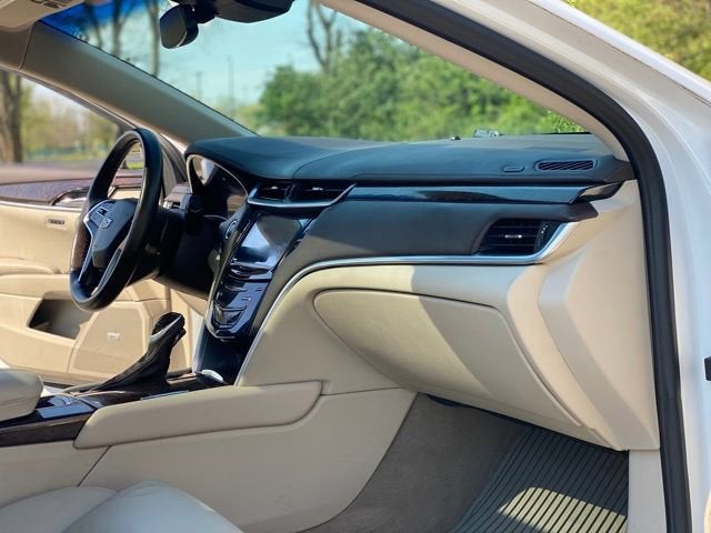 2016 Cadillac XTS Luxury Collection