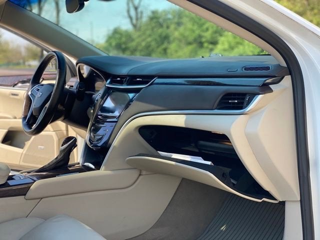 2016 Cadillac XTS Luxury Collection