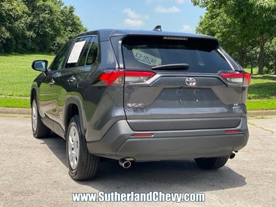 2025 Toyota RAV4 LE