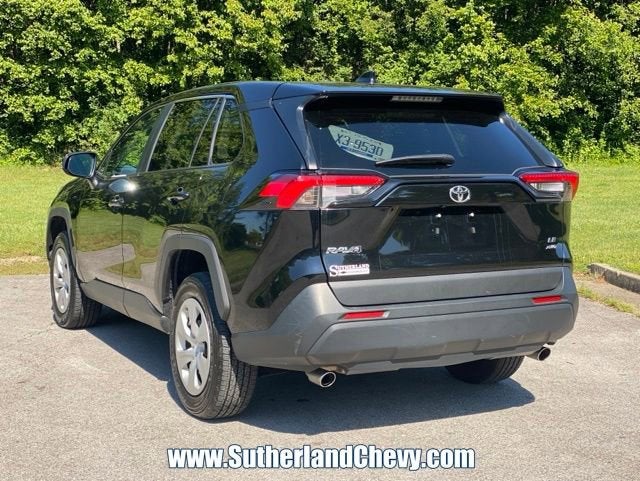 2024 Toyota RAV4 LE