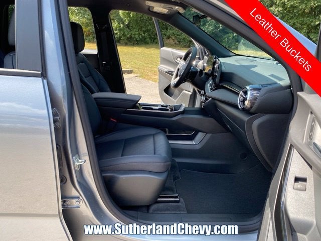 2027 Chevrolet Equinox LT - Photo 15