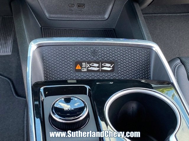 2027 Chevrolet Equinox LT - Photo 34