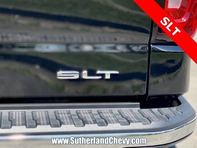 2022 GMC Sierra 1500 SLT