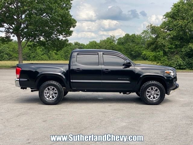 2017 Toyota Tacoma SR5