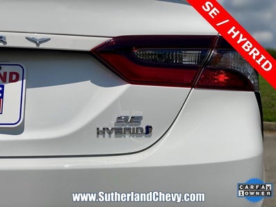 2024 Toyota Camry Hybrid SE
