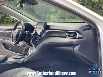 2024 Toyota Camry Hybrid SE