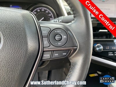 2024 Toyota Camry Hybrid SE