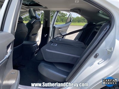 2024 Toyota Camry Hybrid SE